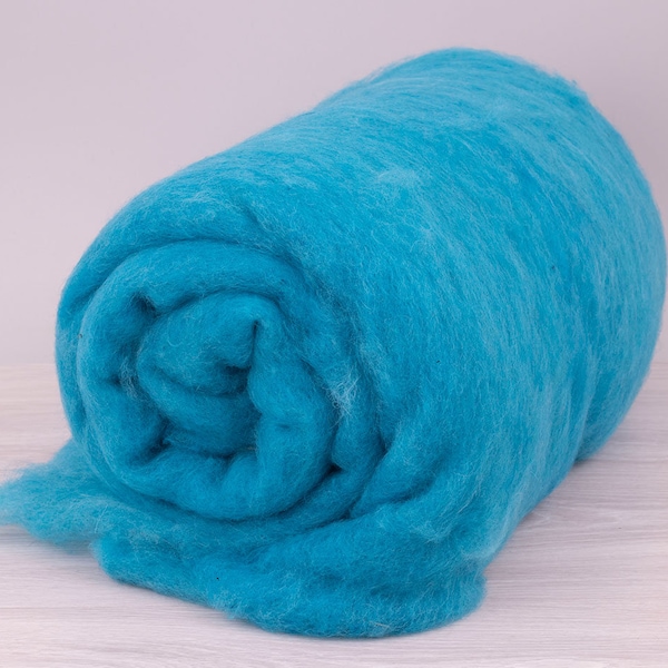 Turquoise 26mic B128 carded, 50gr (1.77oz) Felting Wool, For Spinning And Needle Felting.  100% wool.