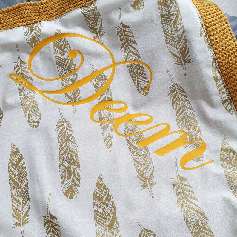 emerald feather swaddle blanket - MACCIE