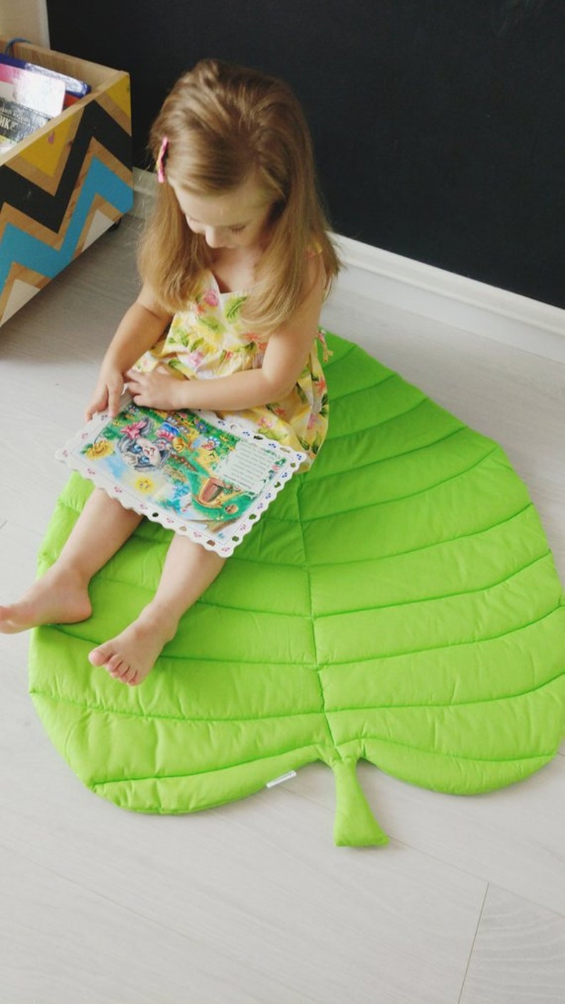 Leaf play mat Green cotton baby playmat Quilted monstera Etsy