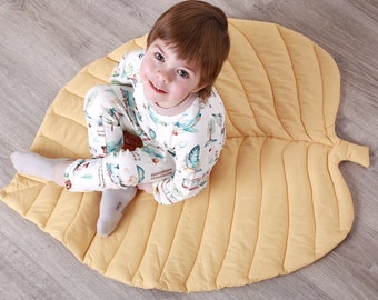 Yellow leaf play mat Jungle nursery decoration Cotton carpet Tropical nursery rug Safari baby shower gift Mustard bedside rug Activity mat