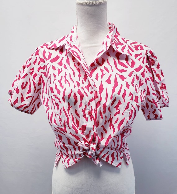 Vintage 80s Pink and White Zebra Print Button Up … - image 1