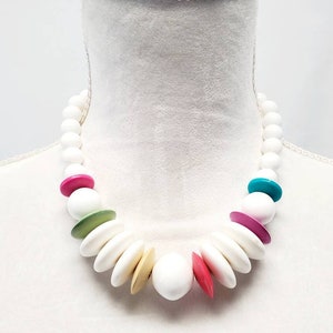 Vintage 90s White and Pastel Plastic Beaded Necklace