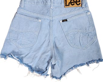 Vintage 60s 70s Light Wash High Rise Lee Riders Sanforized Denim Shorts 29 Union made in USA