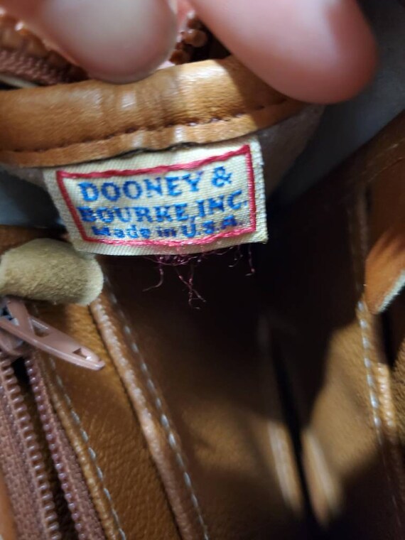 Vintage 90's Tan Camel Dooney and Bourke Crossbod… - image 5