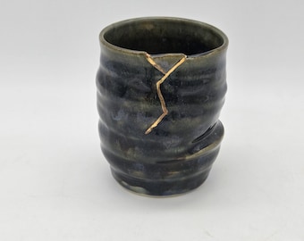 Handcrafted Ceramic Tumbler: Wabi Sabi Kintsugi Inspired with Real Gold