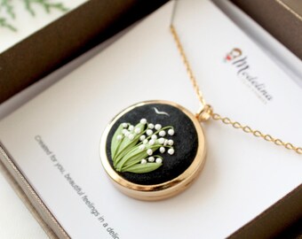 Photo Locket Necklace - Lily of the Valley - Mom Birthday Gift - Unique for Women - Mother Anniversary - Mothers Day