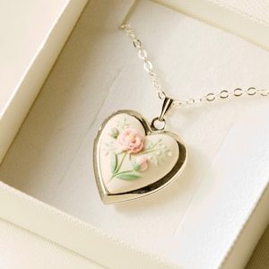 Floral Personalized Locket Necklace with Photos - Mom Gift Daughter to Mother Girlfriend Anniversary - Christmas gift