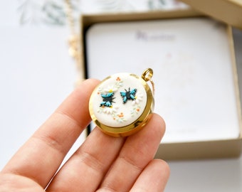 Locket Necklace, Butterfly Locket, Blue Gold Locket, Butterfly Necklace, Personalized Gift for Mom Wife Daughter Girlfriend