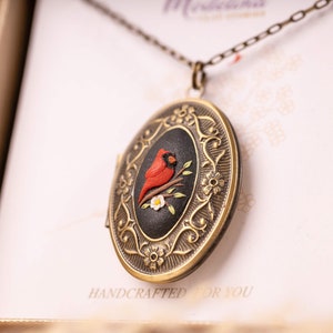 Cardinal Necklace with 2 photo inside Personalized necklace Vintage style Birthday gift for mom Daughter gift for mother Sympathy gift