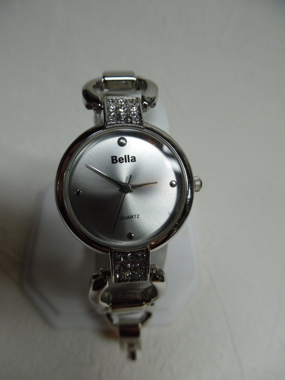 Bella Ladies Quartz Wrist Watch