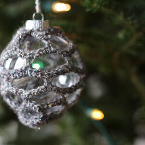 Honeycomb Christmas Ornament CROCHET PATTERN