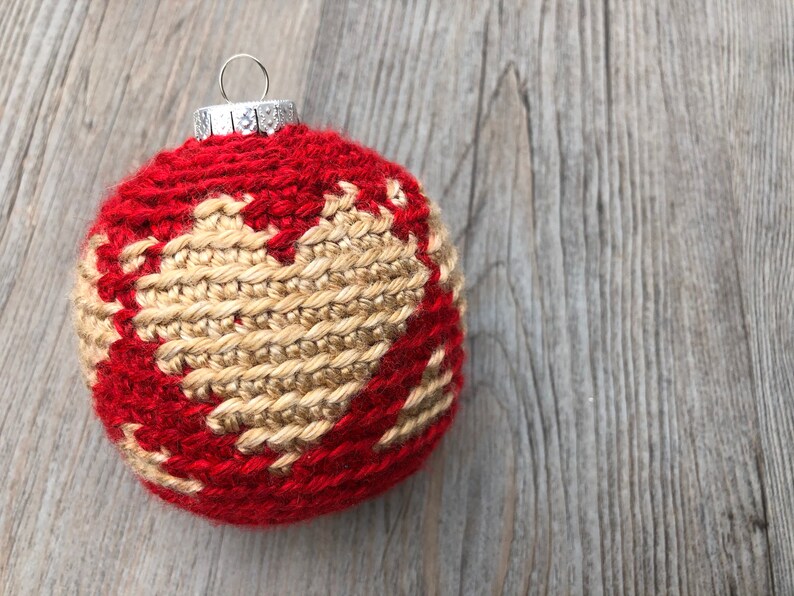 Heart Christmas Bauble CROCHET PATTERN image 1