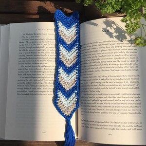 Chevron Bookmark A Crochet Pattern image 5