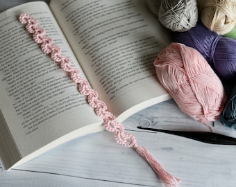 Crescent Bookmark CROCHET PATTERN