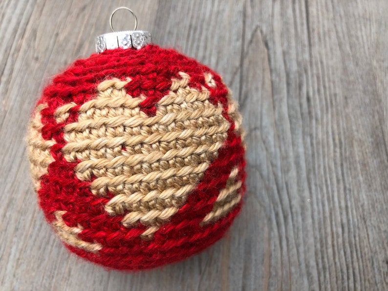 Heart Christmas Bauble CROCHET PATTERN image 2