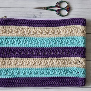 Carefree Zippered Bag CROCHET PATTERN