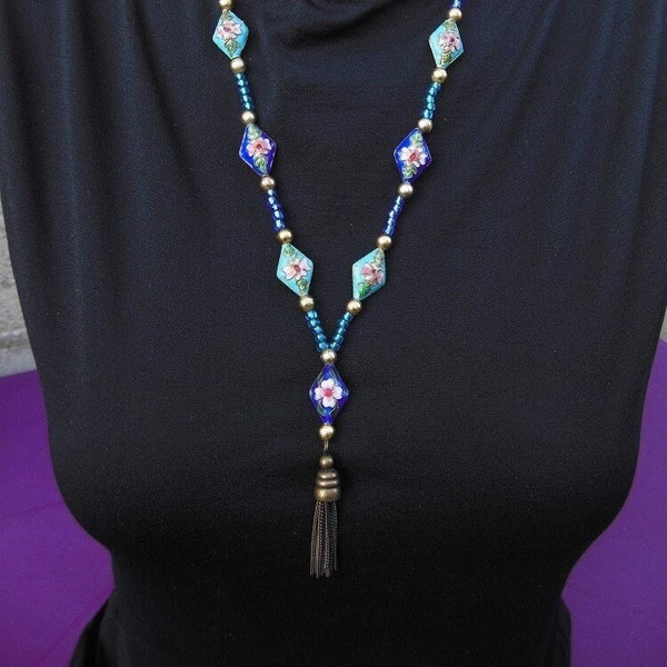 Collier cloisonné chinois en perles bleues, bijoux émaillés à pompon