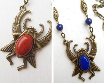 Pendentif scarabée lapis lazuli, jaspe rouge ou autre pierre