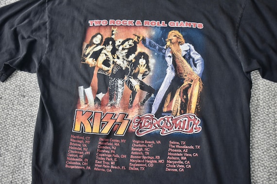 Aerosmith KISS ツアーTシャツ XL 2003 Aerosmith x Kiss Tour T-Shirt (Size XL) – VintageFolk