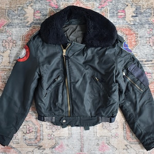 Vtg 70s Royal Canadian Air Force RCAF Type IV Flight Bomber Jacket Talon Zip S