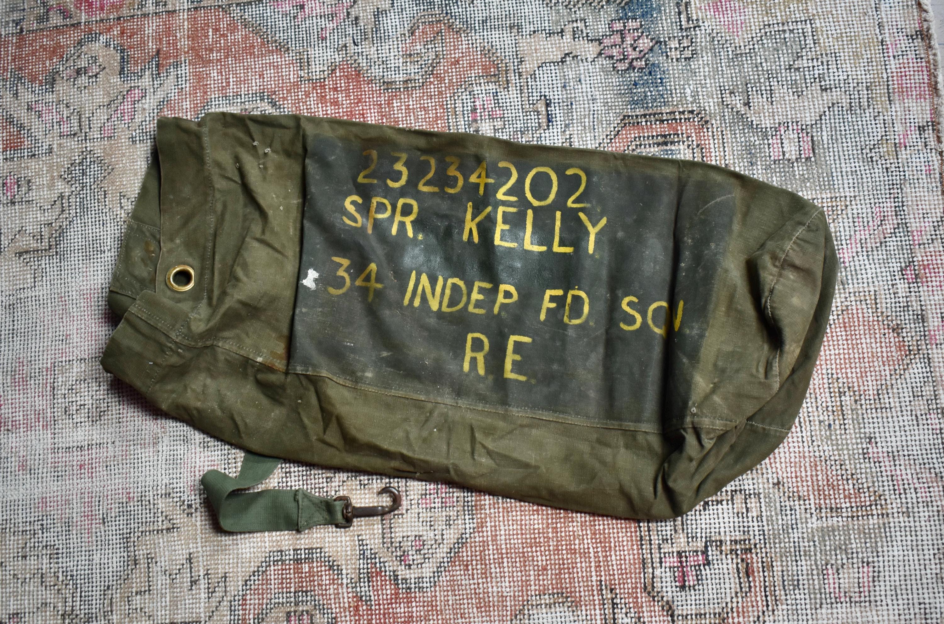 アンティークUSARMY第二次世界大戦当時物トラベルバッグ ミニタリー Amazon | SMONT WW2 US Army M1936 メッセンジャーバッグ 軽量