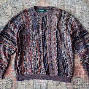 Vtg Tundra Canada Rainbow Coloured 3D Textured Knit Coogi Style