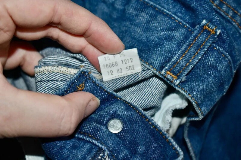 Vtg 70s LEVI'S 26068 White Tab Denim High Waist Mom Jeans Vtg 70s LEVI'S 26068 White Tab Denim High Waist Mom Jeans