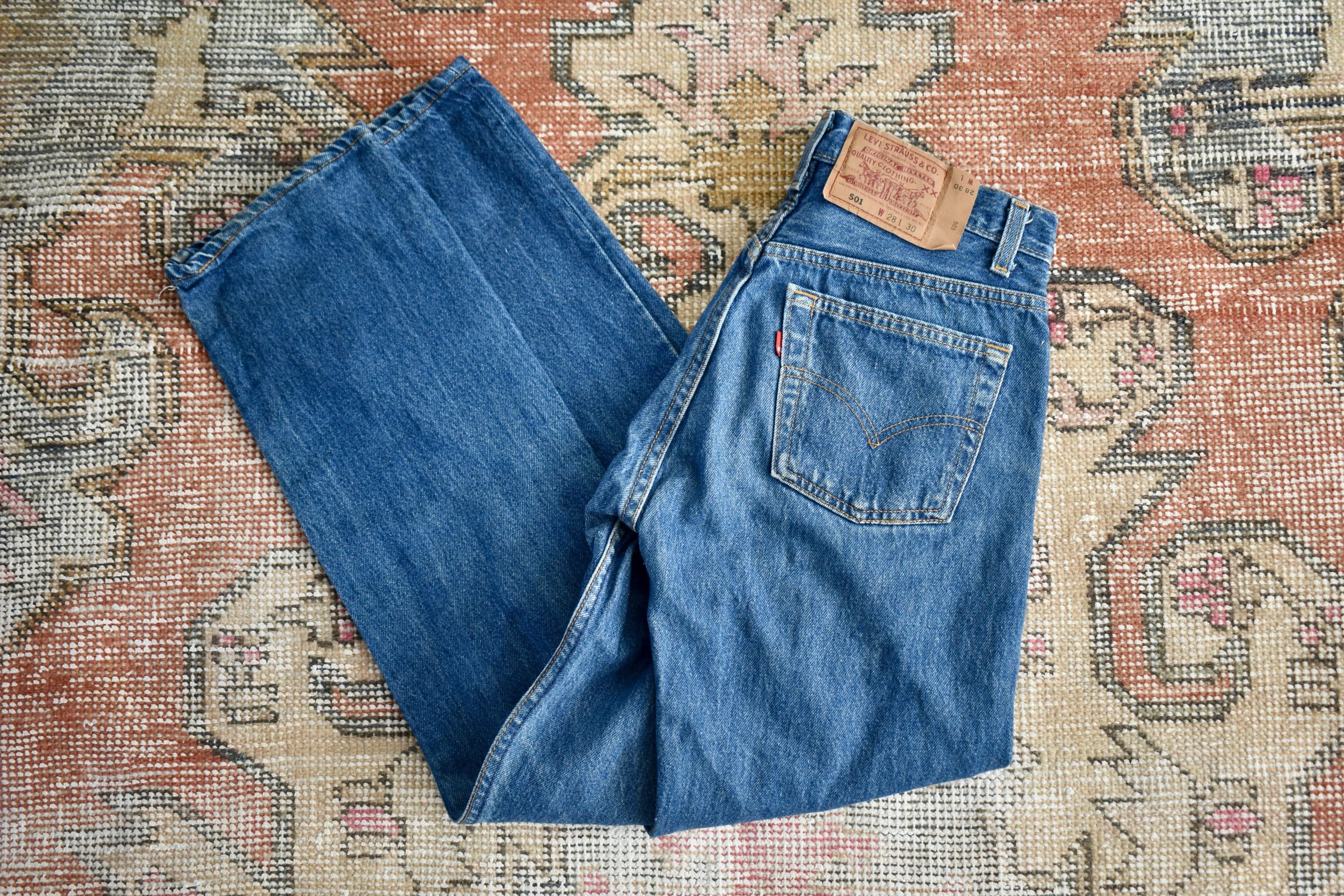 Vtg 90s Levi's 501 Red Tab Blue Denim Straight Leg Jeans Made in