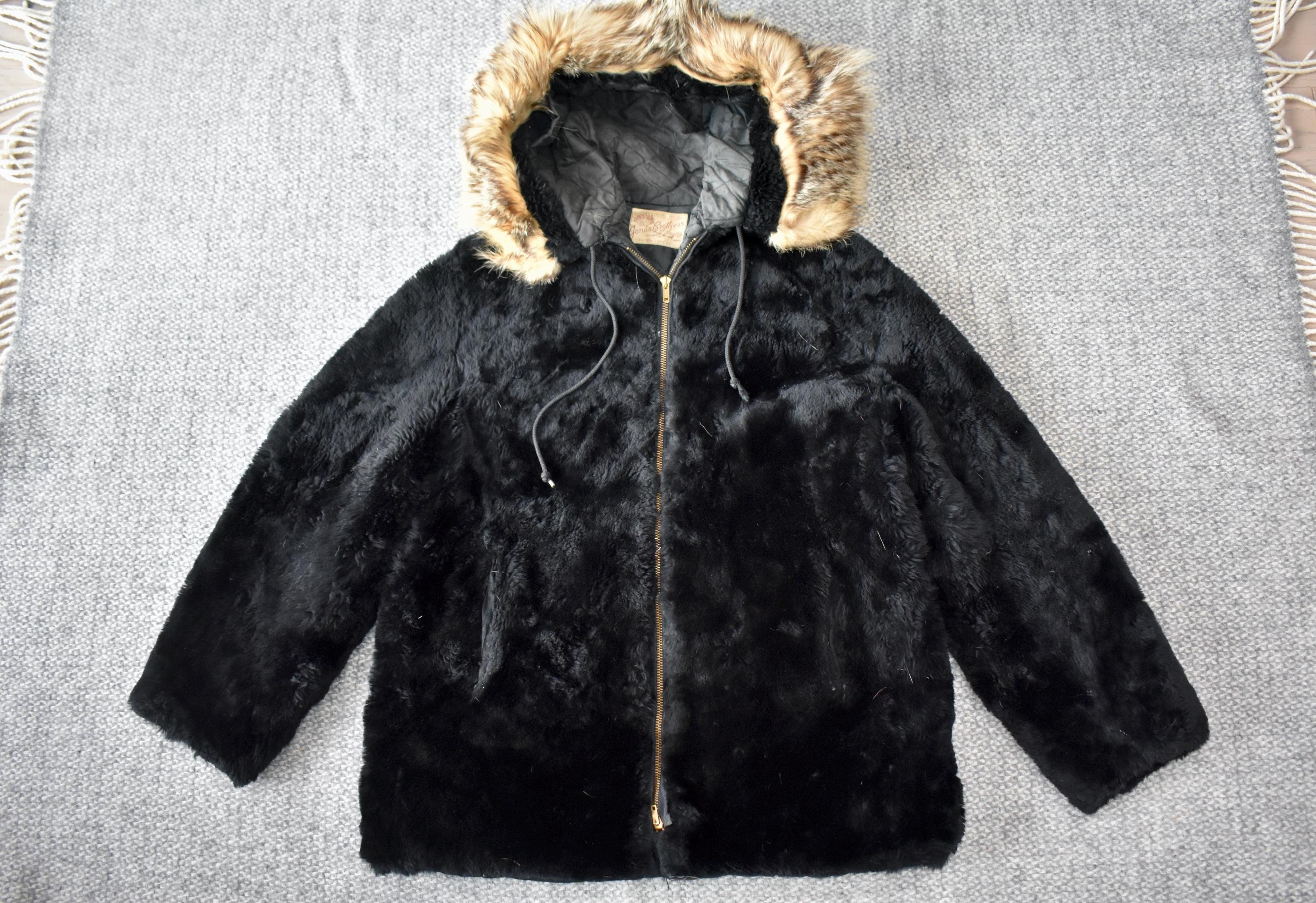 ハ*オ様 90s vintage real mouton half coat Vintage 1950s Grey Mouton Fur Coat – ThisBlueBird