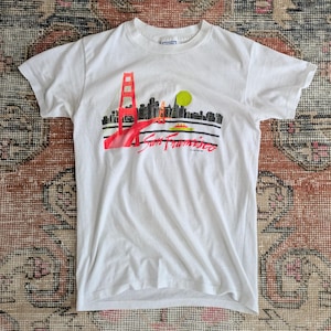 Vtg 1989 San Francisco Neon City Graphic Single Stitch Tee T-Shirt USA S