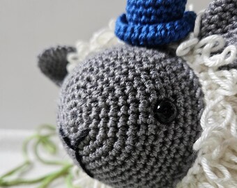Crochet pattern Sara the sheep
