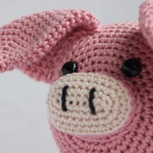 Crochet pattern Veerle the pig image 1