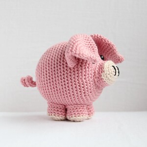 Crochet pattern Veerle the pig image 3