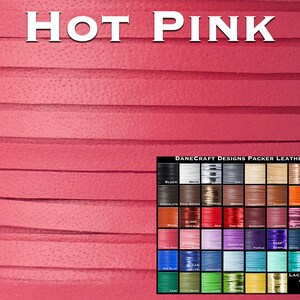 Könnte beinhalten: Nahaufnahme eines leuchtend pinkfarbenen Lederbands. Rechts unten im Bild ist eine Farbkarte mit verschiedenen Lederfarben zu sehen. Die Karte ist mit "DANECRAFT DESIGNS PACKER LEATHER" beschriftet.