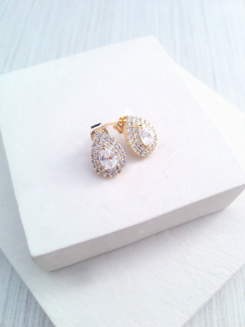 Tear Drop Stud Earring,Crystal Tear Drop Earring,Crystal Cubic Stud Earring,Gold Cubic Tear Drop Earring,Crystal Stud Earring