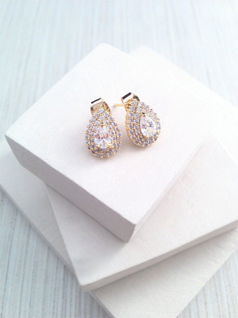 Tear Drop Stud Earring,Crystal Tear Drop Earring,Crystal Cubic Stud Earring,Gold Cubic Tear Drop Earring,Crystal Stud Earring