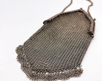 Magnificent Antique Gold Metal Mesh/Maille Evening Bag  w/ wrist strap/Antique 1900s Handbag