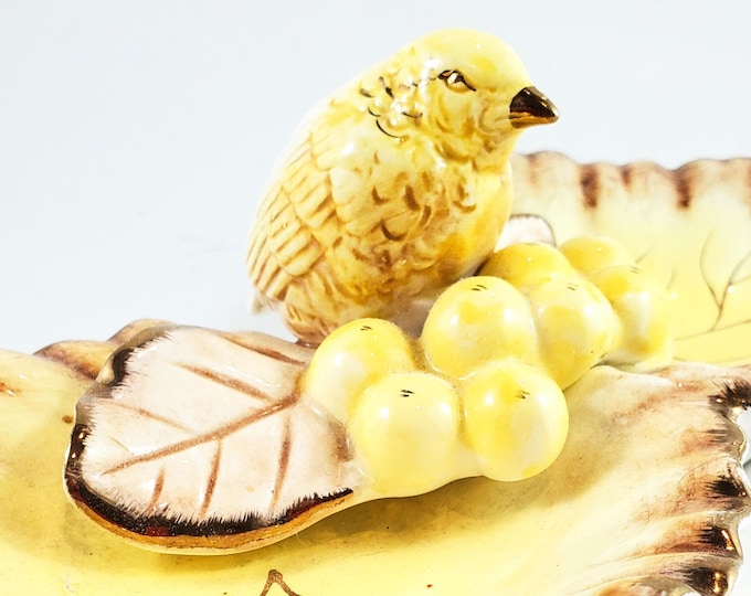 Super Cute 1950's Yellow Vintage Mid Century Ceramic Nut/Candy dish with Canary