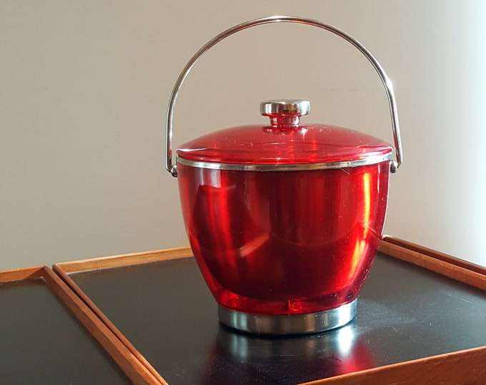 Stunnung Mid Century Modern Ruby Red Red Vintage Aluminum Acrylic Encased Ice Bucket-Vintage Barware - BarCart Ice Bucket - Cocktails