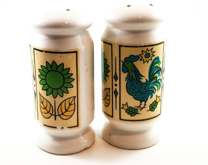 MCM Ceramic Salt and Pepper Shakers with Stoppers Rooster and Daisy Motif