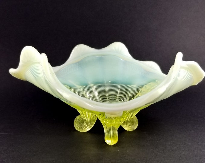 Gorgeous Rolled Scalloped Glass with Scrolled Footed Candy Dish. Fruit Bowl, Nut Dish, Fused Glass Bowl Party Serving Bowl Housewarming Gift