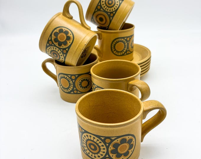 Fabulous and Rare Set of 6 Mid Century Kiln Kraft Bachchus Stafford Shire Ironstone Speckled Stylized Floral Pattern, England. 1970's