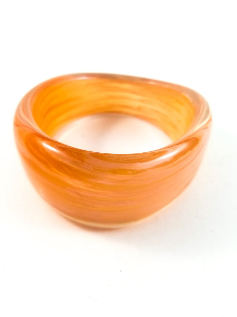 Gorgeous Acrylic Bangle in Pinky Peach with Creamy swirling and striations