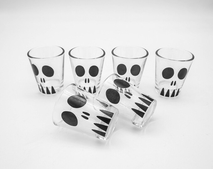 Fantastic Stylized Skull Shot Glasses Shot/Cordial Glasses