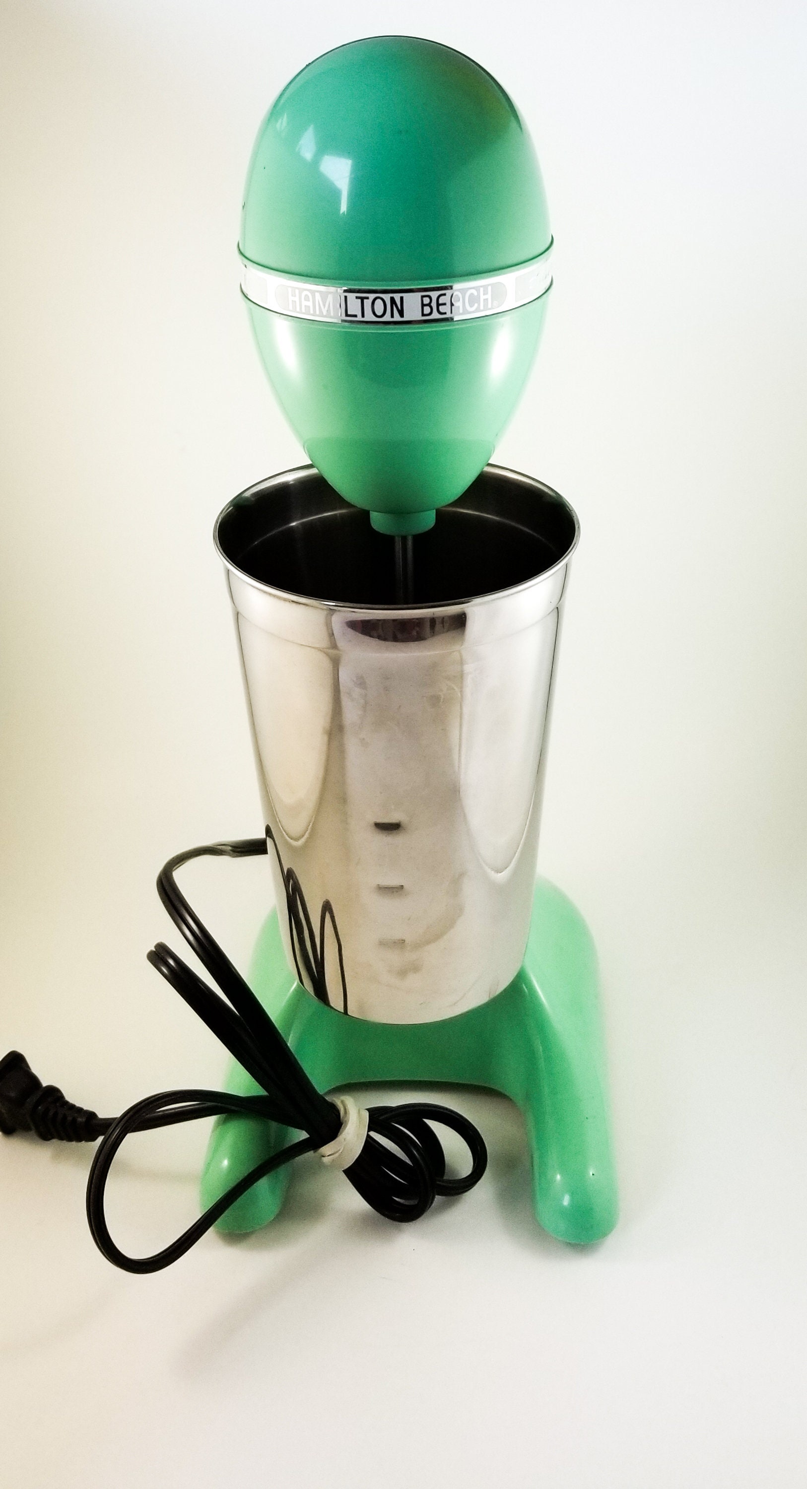 A Hamilton Beach Retro Milkshake Maker