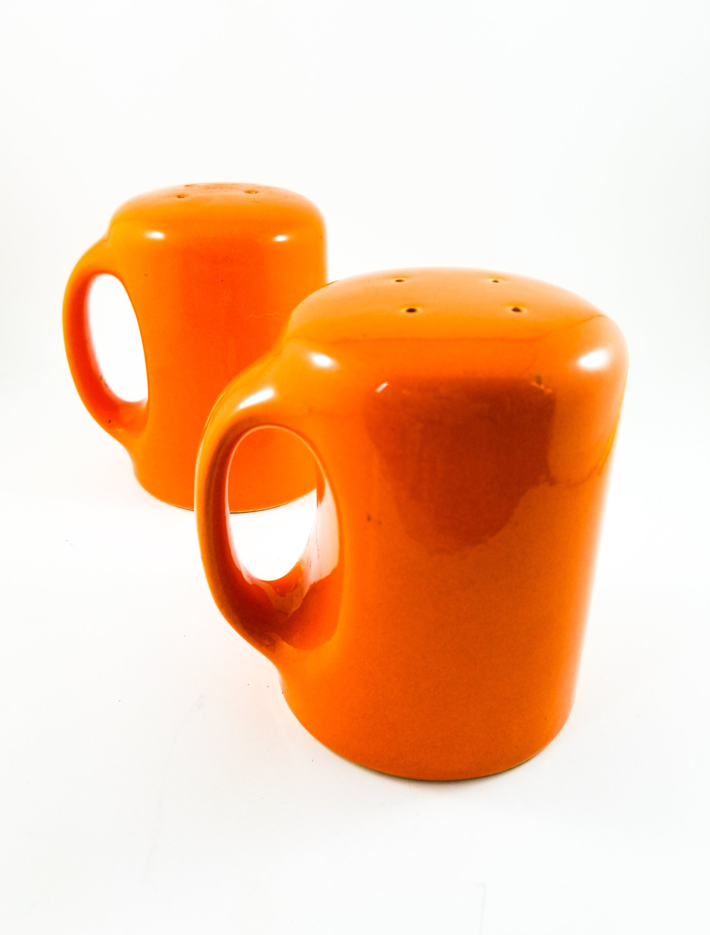 Mid Century Orange Oversized Salt and Pepper Shakers OCI Omnibus Japan