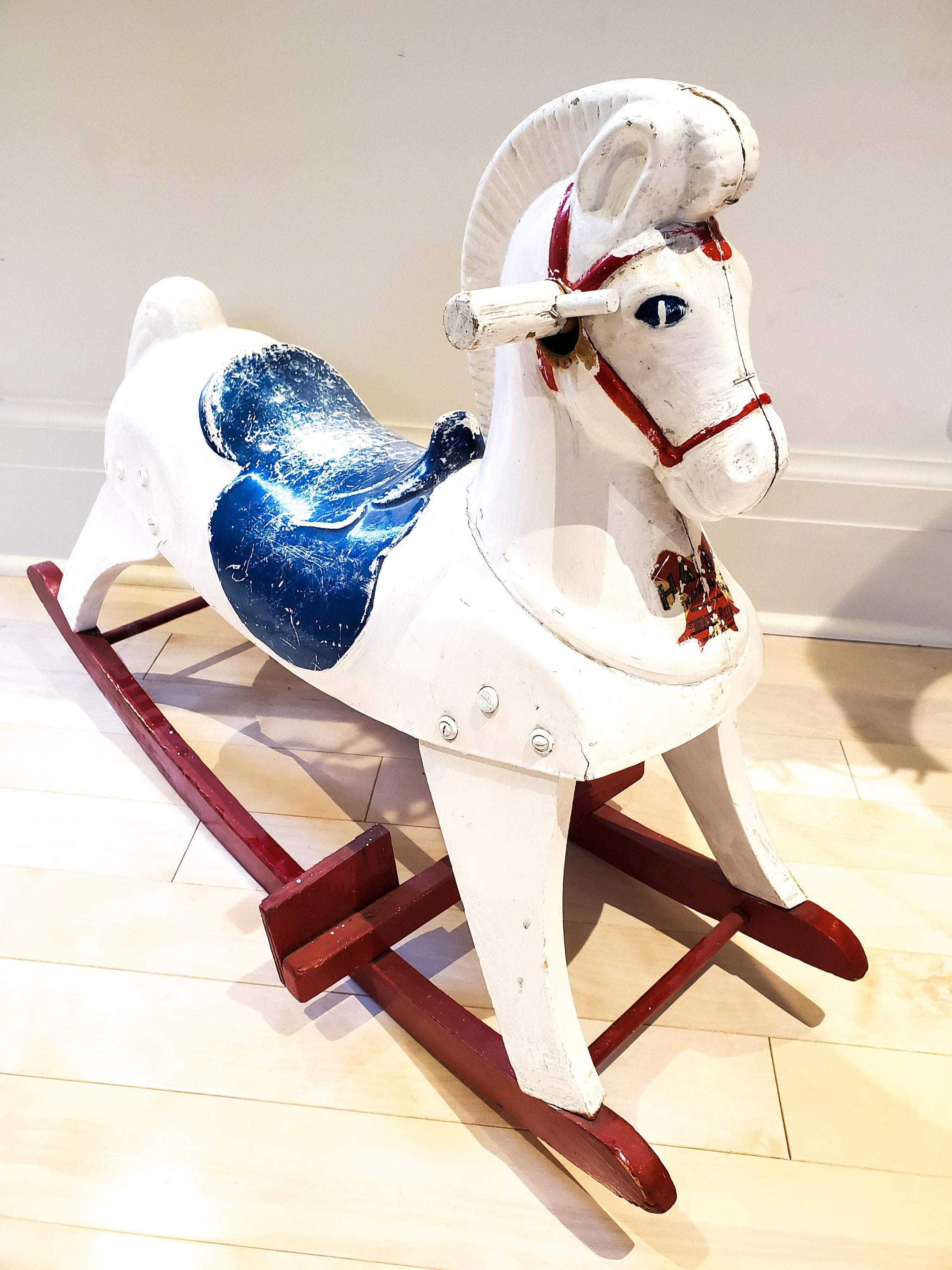 Harry the hotsell hairless rocking horse
