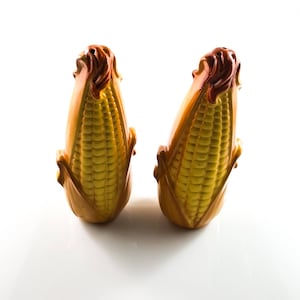Vintage Ear of Corn Salt and Pepper Shakers