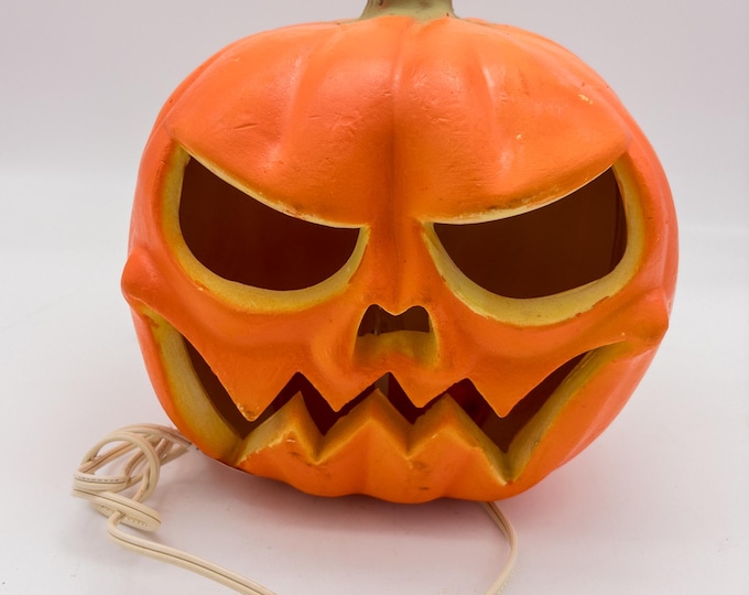 Vintage Blo Mold electric lighted Jack O' Lantern, Lighted Halloween Pumpkin