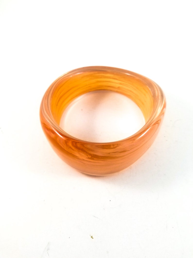 Gorgeous Acrylic Bangle in Pinky Peach with Creamy swirling and striations